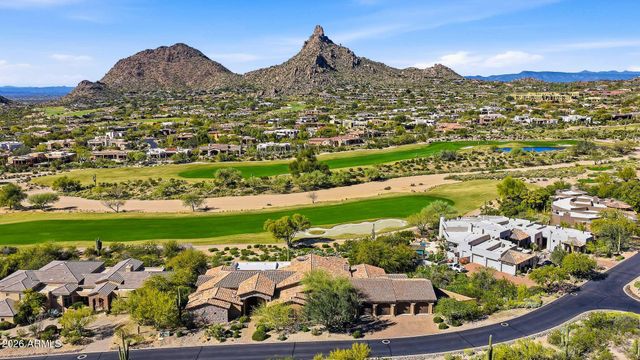 10580 E YEARLING Drive, Scottsdale, AZ 85255