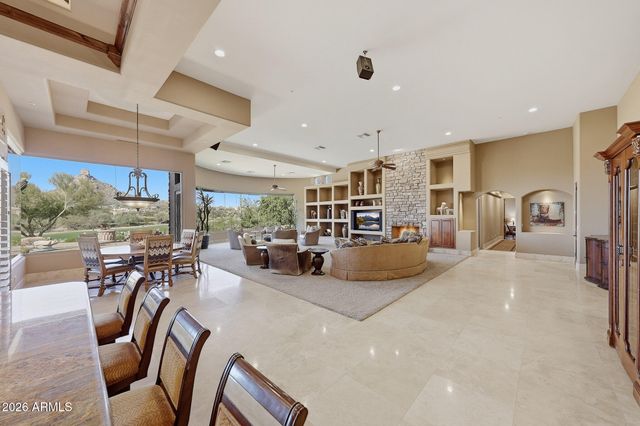 10580 E YEARLING Drive, Scottsdale, AZ 85255