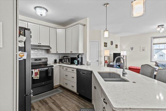 132 Stillwater Ln Unit 7, Williston, VT 05495