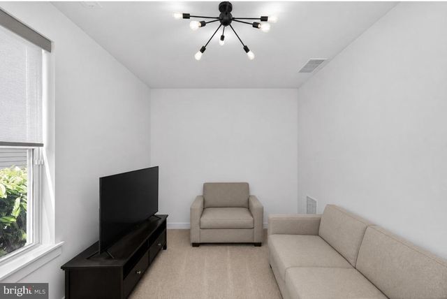 127 PRINCE GEORGE ST, Bensalem, PA 19020