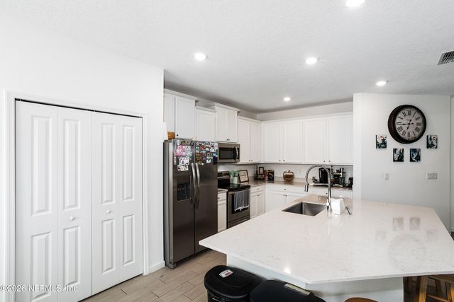 7206 ROLLING CREEK Lane, Jacksonville, FL 32222