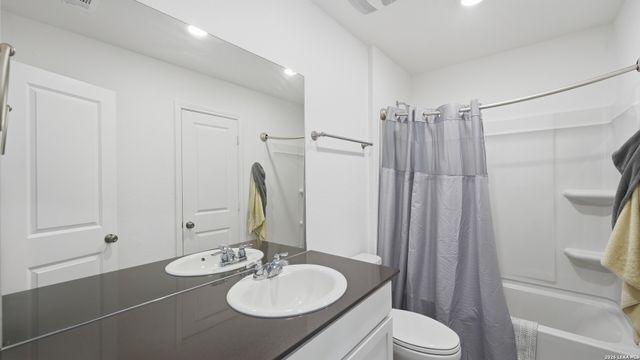 9223 Honey Mesquite, Seguin, TX 78155
