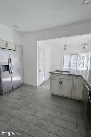 305 STOCKTON ST, Hightstown, NJ 08520