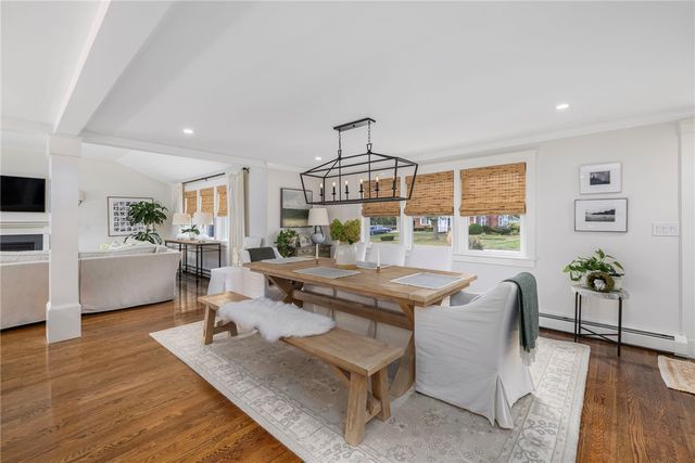129 Fieldwood Avenue, Seekonk, MA 02771