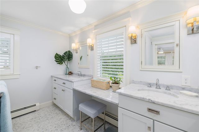 129 Fieldwood Avenue, Seekonk, MA 02771