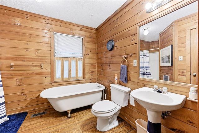 4703 Mount Vernon Road, Gainesville, GA 30501