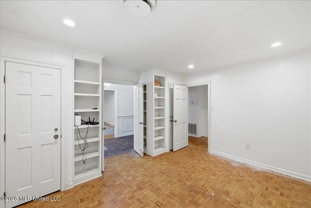 5440 Saratoga Drive, Jackson, MS 39211