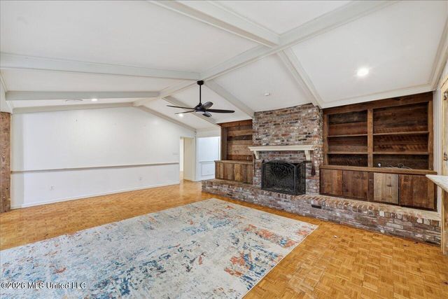 5440 Saratoga Drive, Jackson, MS 39211