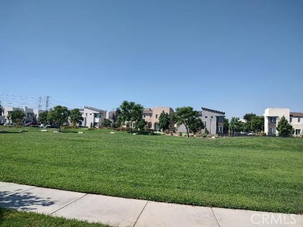 3690 E Peckham Paseo 4, Ontario, CA 91761 — photo 5