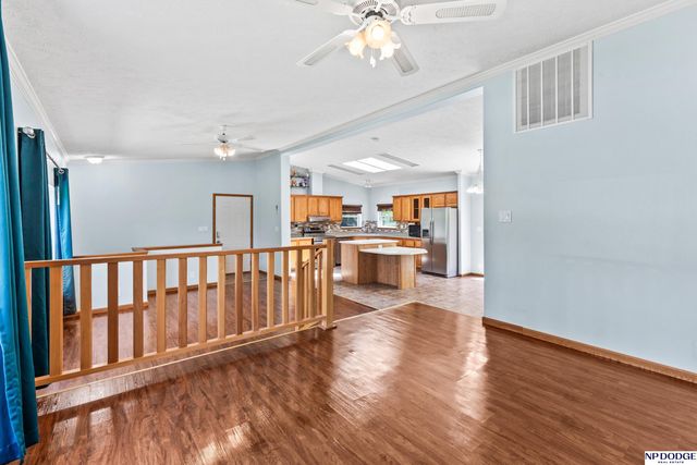 4441 Bernadette Avenue, Bellevue, NE 68147