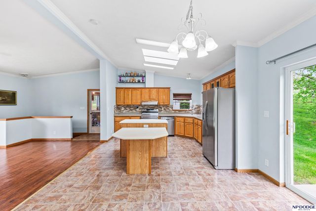 4441 Bernadette Avenue, Bellevue, NE 68147
