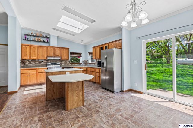 4441 Bernadette Avenue, Bellevue, NE 68147