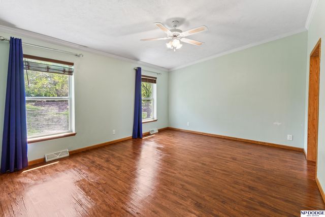 4441 Bernadette Avenue, Bellevue, NE 68147