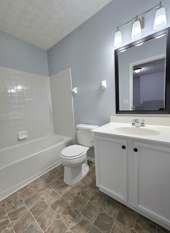 8293 Mira Street, Columbus, OH 43240