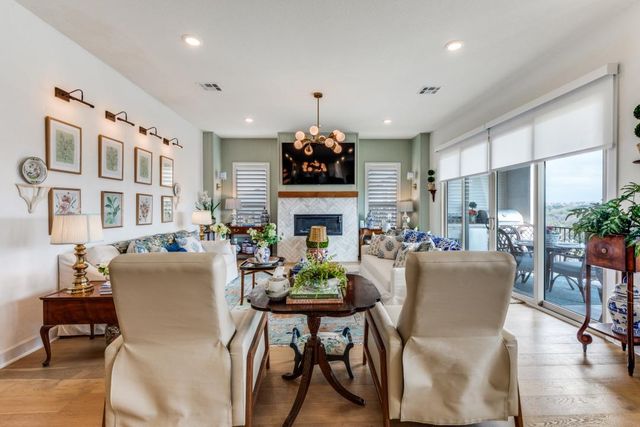 2540 Costa Del Sol DR 46, Leander, TX 78641