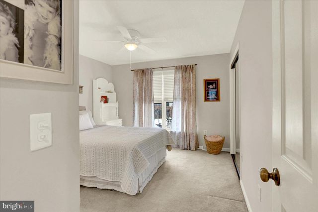 1140 WINDSOR RD, Mechanicsburg, PA 17050