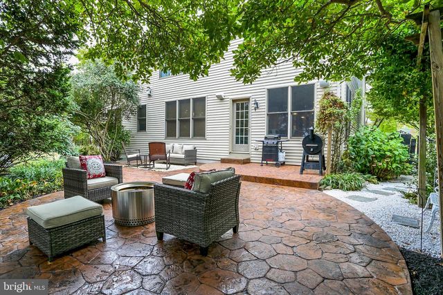 1140 WINDSOR RD, Mechanicsburg, PA 17050