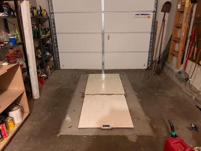 1009 S Dressen Street, Spearman, TX 79081