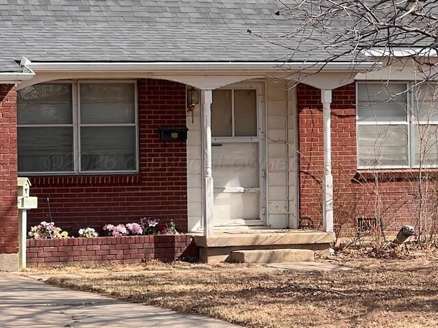 1009 S Dressen Street, Spearman, TX 79081