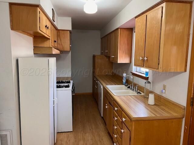 1009 S Dressen Street, Spearman, TX 79081