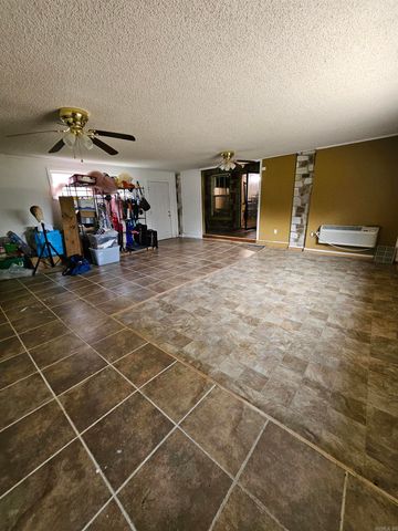 1421 W 25th Street, North Little Rock, AR 72114