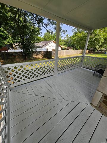 1421 W 25th Street, North Little Rock, AR 72114