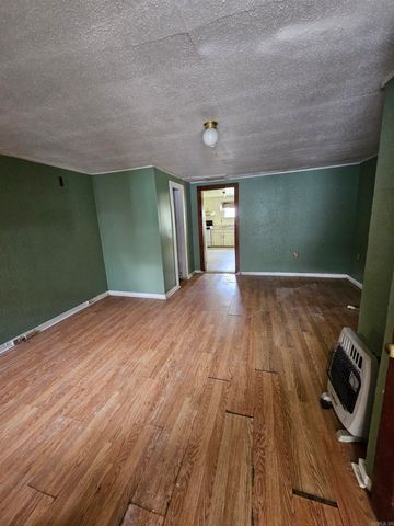 1421 W 25th Street, North Little Rock, AR 72114