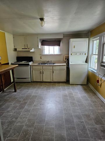 1421 W 25th Street, North Little Rock, AR 72114