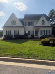 10800 Arrowleaf Ct, Glen Allen, VA 23060