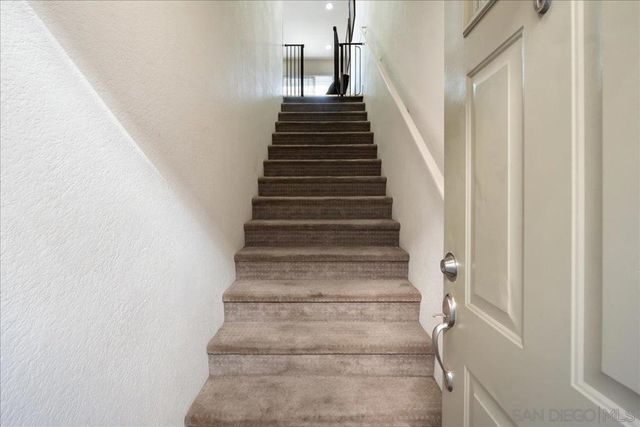 4353 51 st 6, San Diego, CA 92115