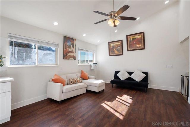 4353 51 st 6, San Diego, CA 92115