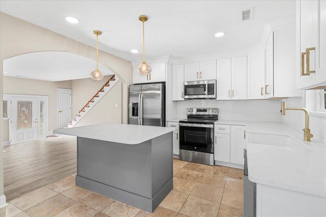 511 Stratford Place, Rocky Face, GA 30740