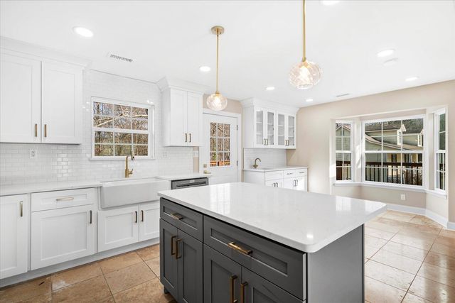 511 Stratford Place, Rocky Face, GA 30740