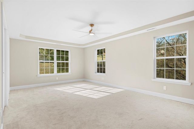 511 Stratford Place, Rocky Face, GA 30740