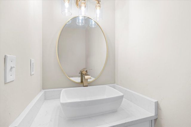 511 Stratford Place, Rocky Face, GA 30740