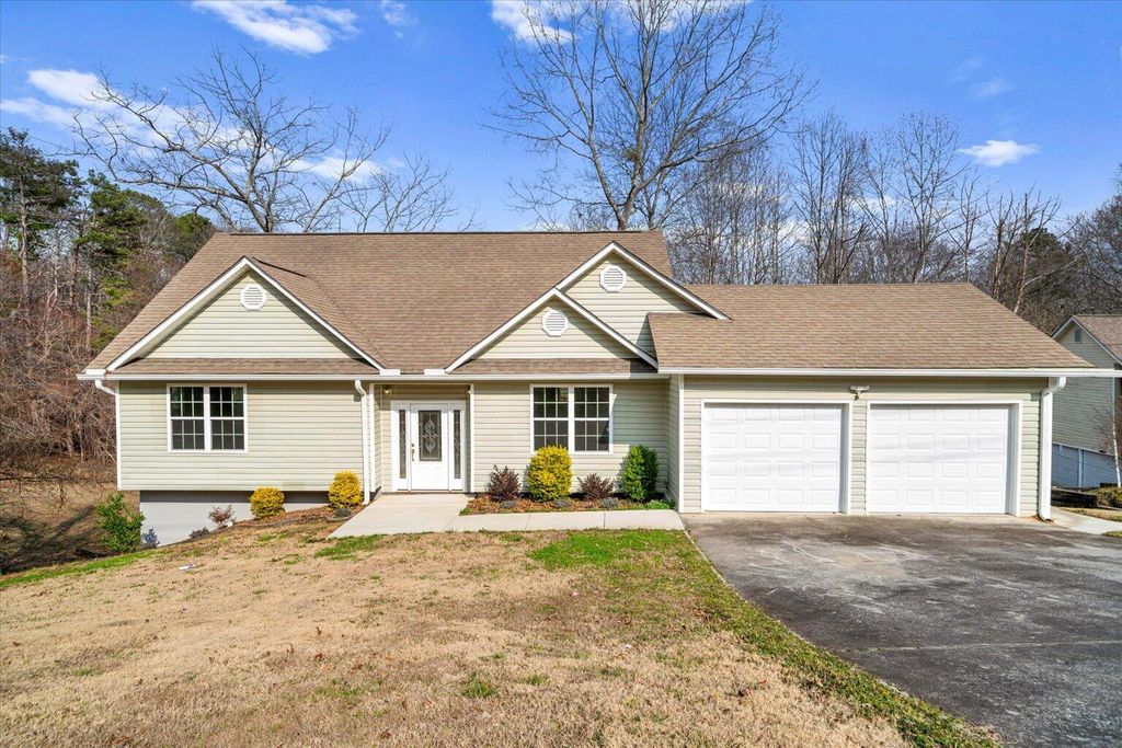 511 Stratford Place, Rocky Face, GA 30740