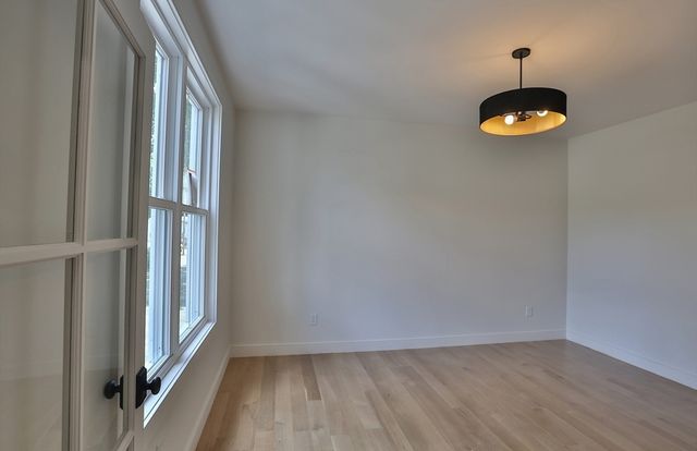29 Cox Street, Hudson, MA 01749