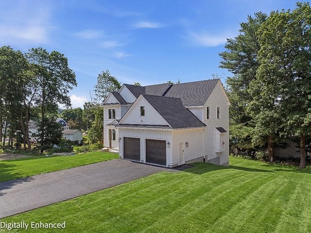 29 Cox Street, Hudson, MA 01749