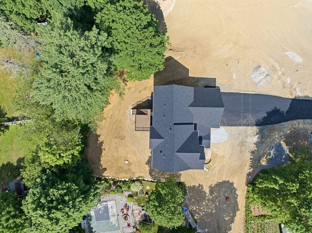 29 Cox Street, Hudson, MA 01749