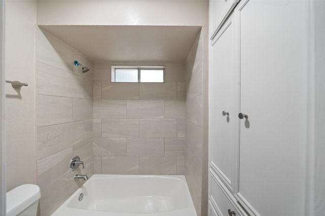 31114 Antonia Lane, Tomball, TX 77375