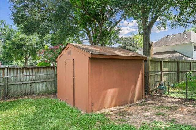 31114 Antonia Lane, Tomball, TX 77375
