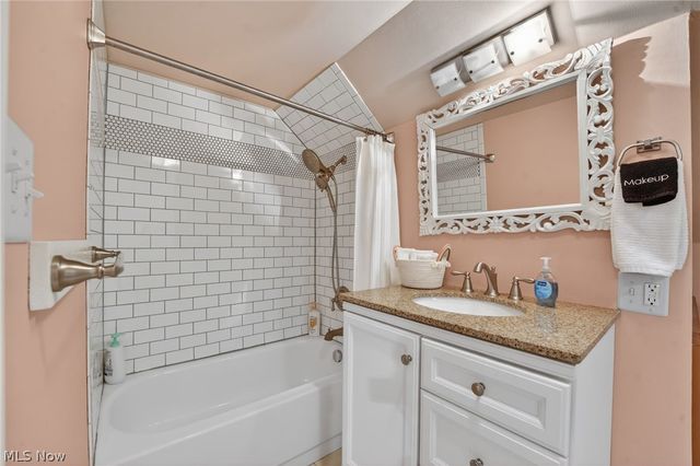2078 W 41st Street, Cleveland, OH 44113