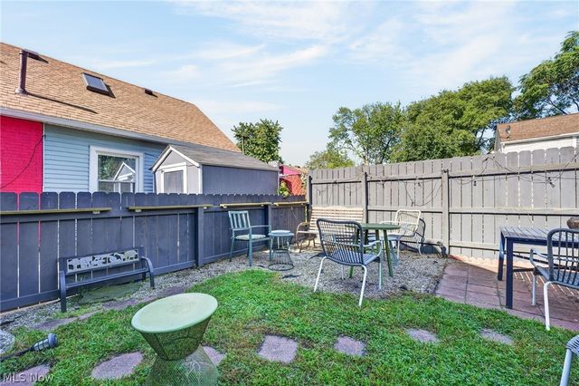 2078 W 41st Street, Cleveland, OH 44113