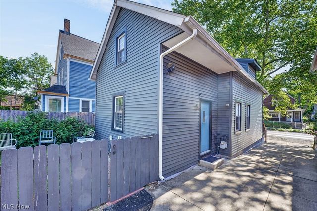 2078 W 41st Street, Cleveland, OH 44113