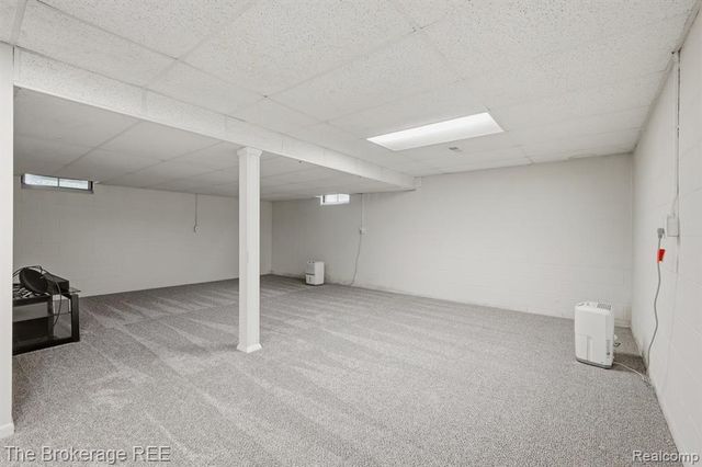 6060 Hearthside Place, Grand Blanc, MI 48439