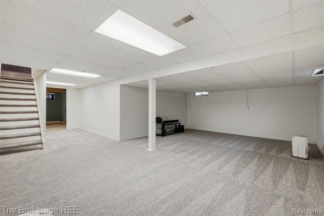 6060 Hearthside Place, Grand Blanc, MI 48439