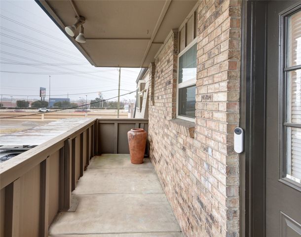 7931 Royal Lane 216, Dallas, TX 75230