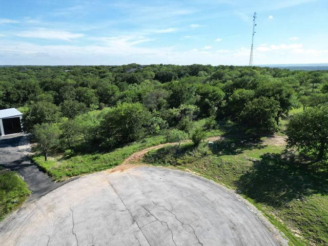 134 Demonbreun Court, Chico, TX 76431