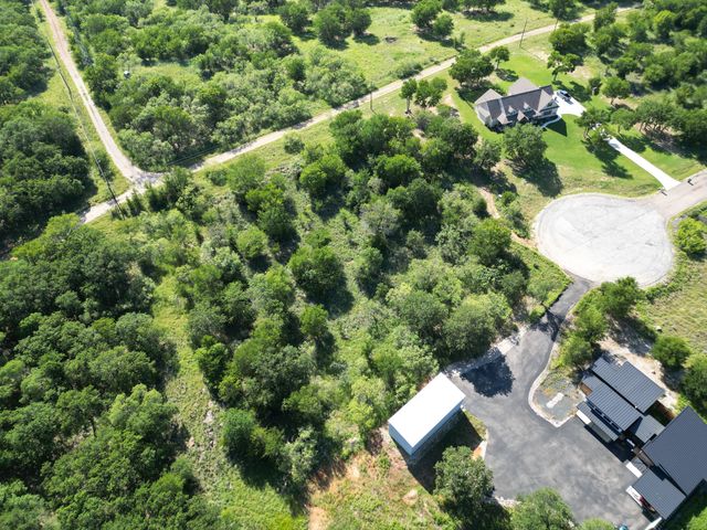 134 Demonbreun Court, Chico, TX 76431