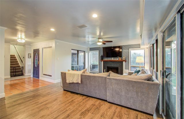 16707 Fernwood Way, Houston, TX 77058